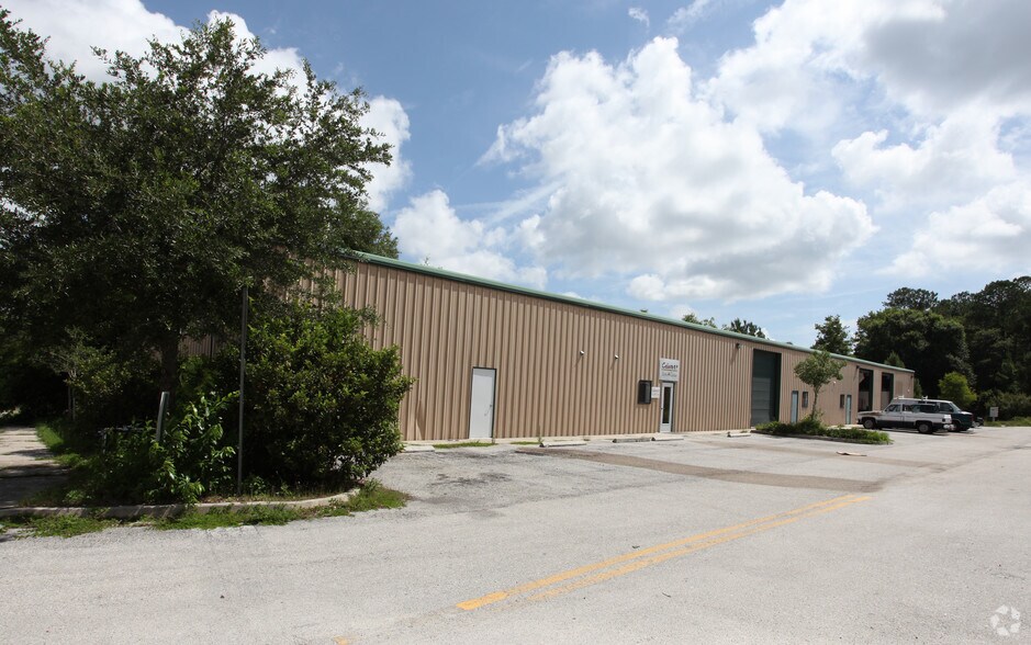 9751 Mining Dr, Jacksonville, FL à louer - Photo de l’immeuble – Image 3 sur 9