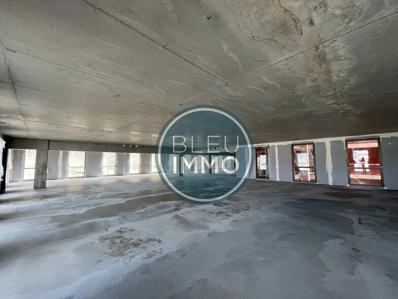 Bureau dans Nice à louer - Photo de l’immeuble – Image 2 sur 5