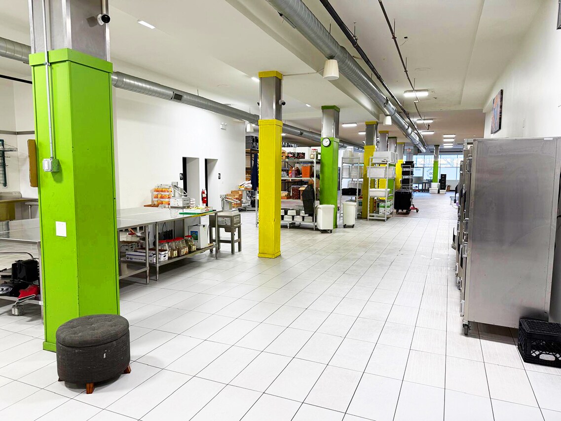 4652 N Sheridan Rd, Chicago, IL à louer Photo de l’immeuble– Image 1 sur 4