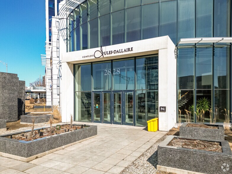 2820 Boul Laurier, Québec, QC à louer - Photo de l’immeuble – Image 2 sur 19