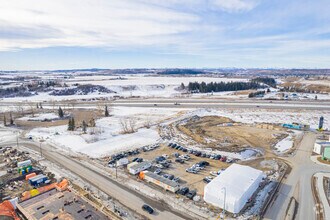 SE Macleod Trail And 210 Av, Calgary, AB - VUE AÉRIENNE  vue de carte