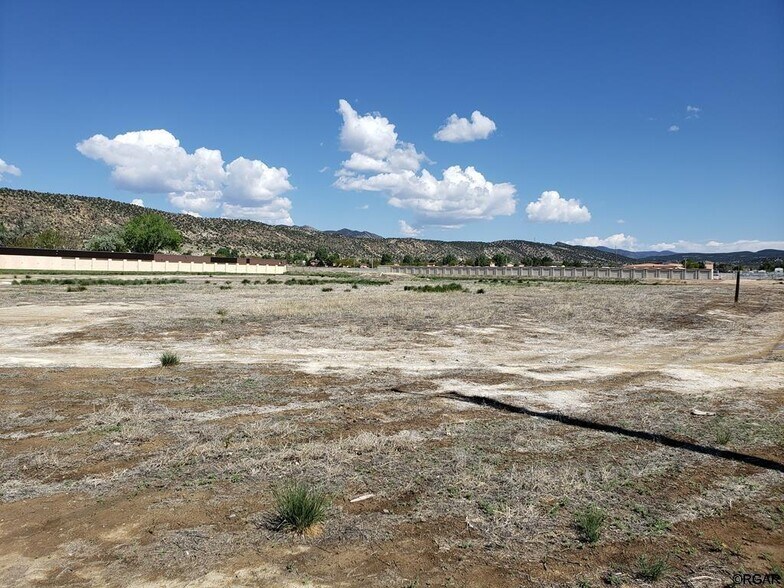 2500 N 9th St, Canon City, CO à vendre - Photo principale – Image 1 sur 2