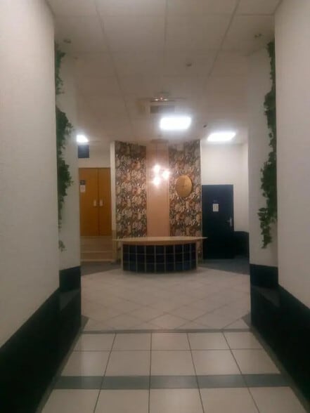 31 Boulevard Charles Moretti, Marseille à louer - Hall d’entrée – Image 2 sur 17