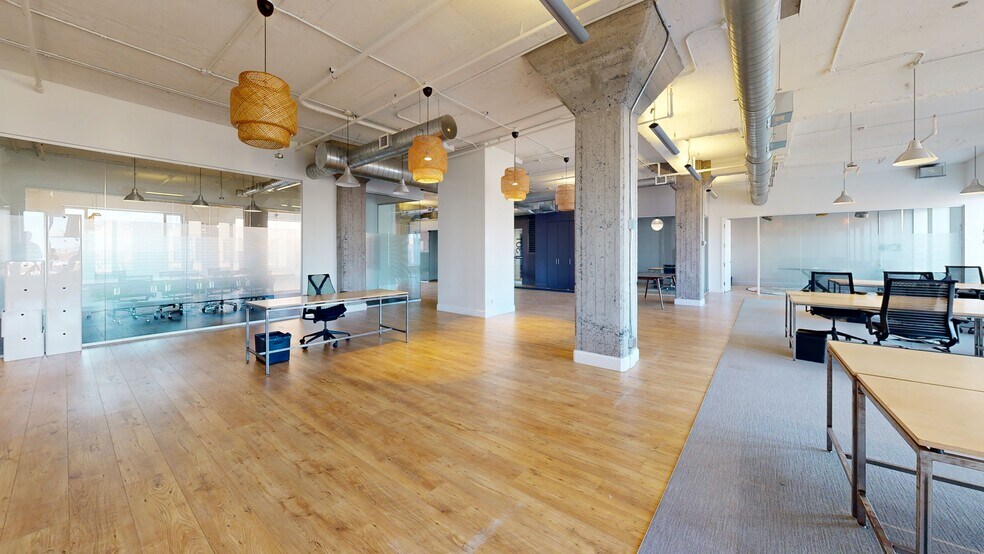 4446 Boul Saint-Laurent, Montréal, QC à louer - Numérisation 3D Matterport – Image 2 sur 12