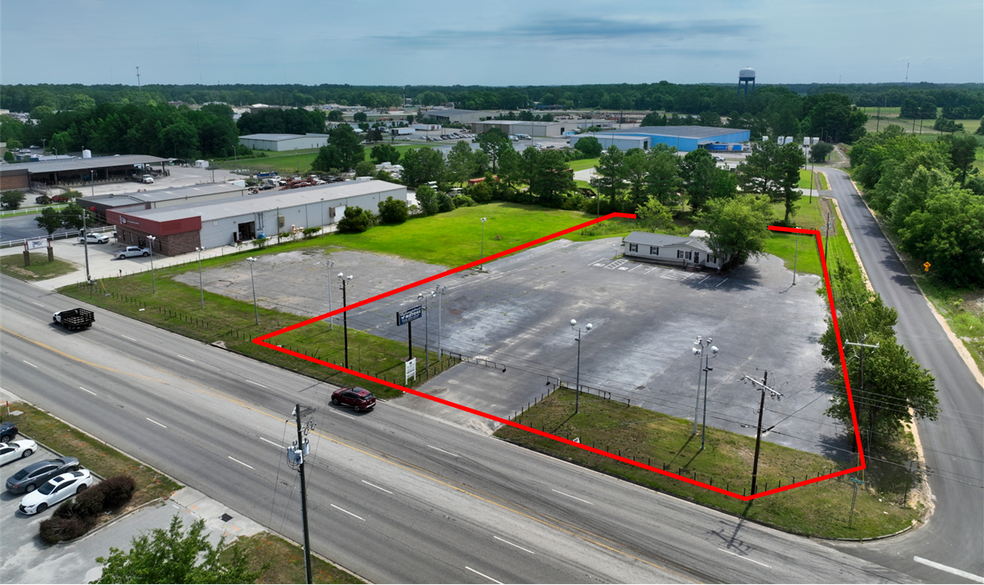 1404 N Cashua Dr, Florence, SC à louer - Photo de l’immeuble – Image 1 sur 4