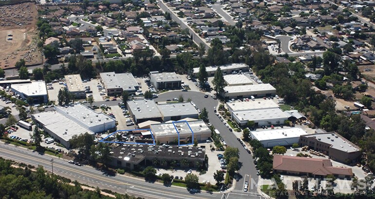 8645 Argent St, Santee, CA à louer - Photo de l’immeuble – Image 2 sur 3