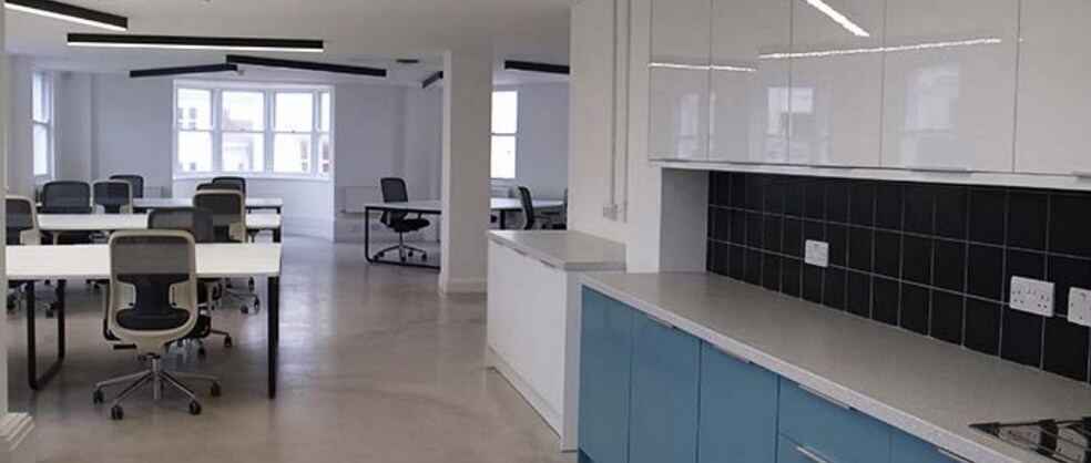 47 Middle St, Brighton à louer - Photo de l’immeuble – Image 2 sur 4