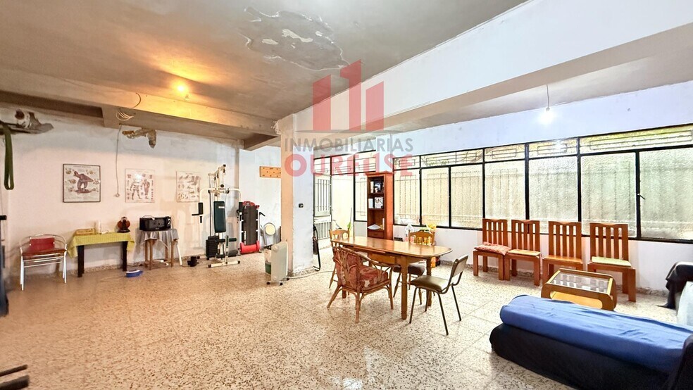 Local commercial dans Ourense, Orense à vendre - Photo de l’immeuble – Image 3 sur 10