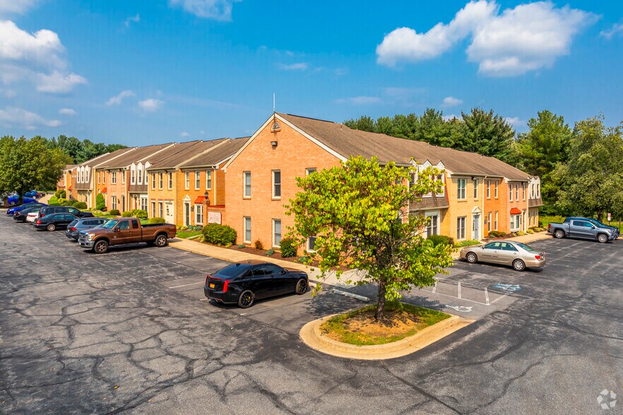 15815-15825 Crabbs Branch Way, Derwood, MD à vendre - Photo de l’immeuble – Image 2 sur 12