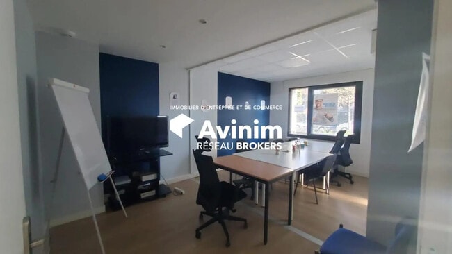 Plus de détails pour Bureau à louer