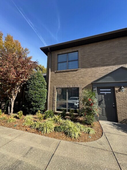 217 Jamestown Park, Brentwood, TN à louer - Photo de l’immeuble – Image 2 sur 22