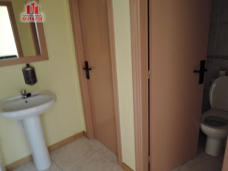 Bureau dans Ourense, Orense à vendre - Photo de l’immeuble – Image 3 sur 8