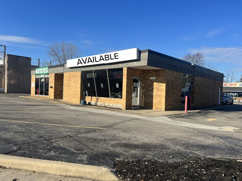 1640 Mentor Ave, Painesville, OH à louer - Photo de l’immeuble – Image 2 sur 8