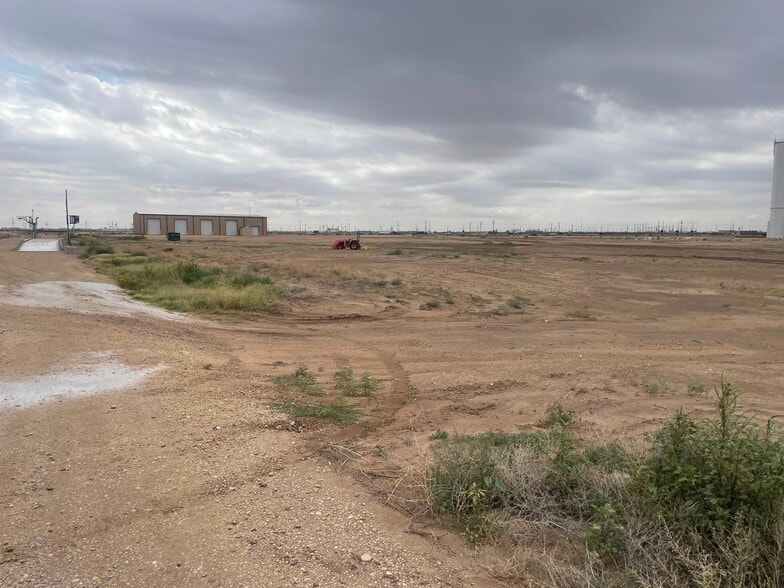 167 Kelly Rd, Carlsbad, NM à louer - Photo principale – Image 1 sur 12