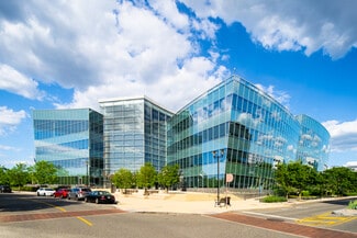 Plus de détails pour 5 Crescent Dr, Philadelphia, PA - Bureau à louer