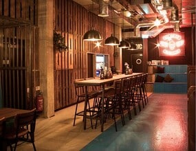 419-423 Coldharbour Ln, Londres à louer Photo intérieure– Image 2 sur 6