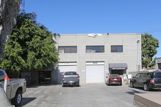 Plus de détails pour 18419 Napa St, Northridge, CA - Industriel/Logistique à vendre