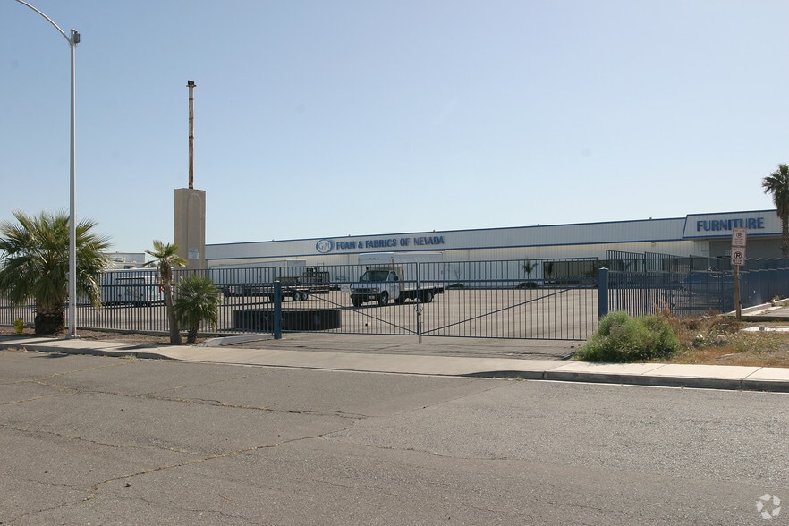 1110 E Lake Mead Dr, Henderson, NV à vendre - Photo principale – Image 1 sur 3