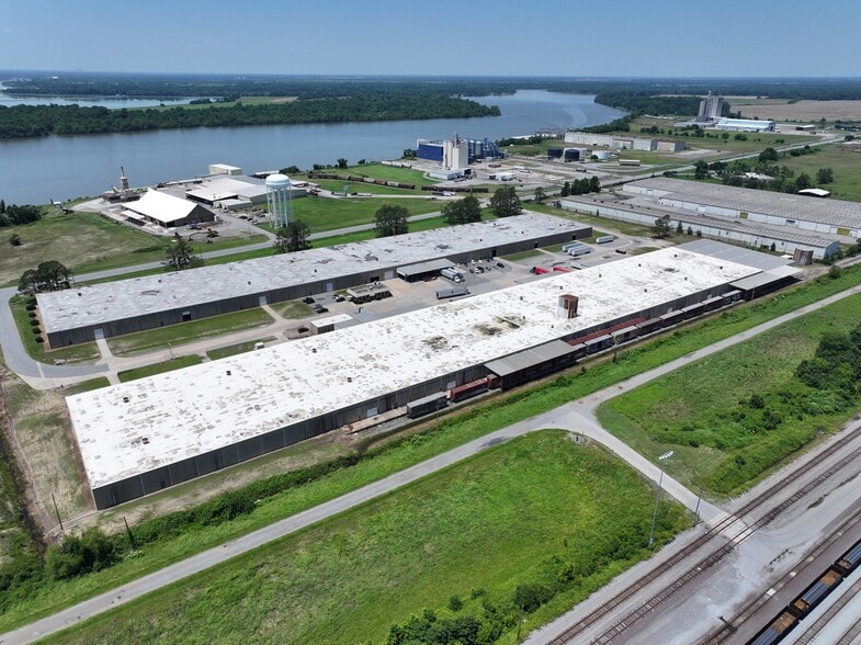 4104 Emmett Sanders Rd, Pine Bluff, AR à vendre - Photo de l’immeuble – Image 2 sur 13