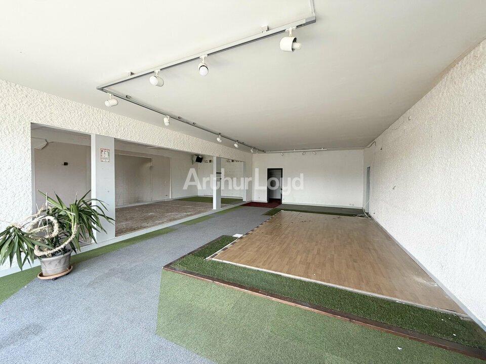 Local commercial dans Cormontreuil à louer Photo intérieure– Image 1 sur 4
