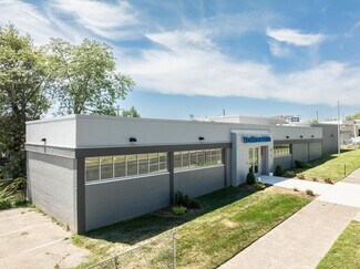 Plus de détails pour 520 W Roosevelt Blvd, Philadelphia, PA - Bureau à vendre