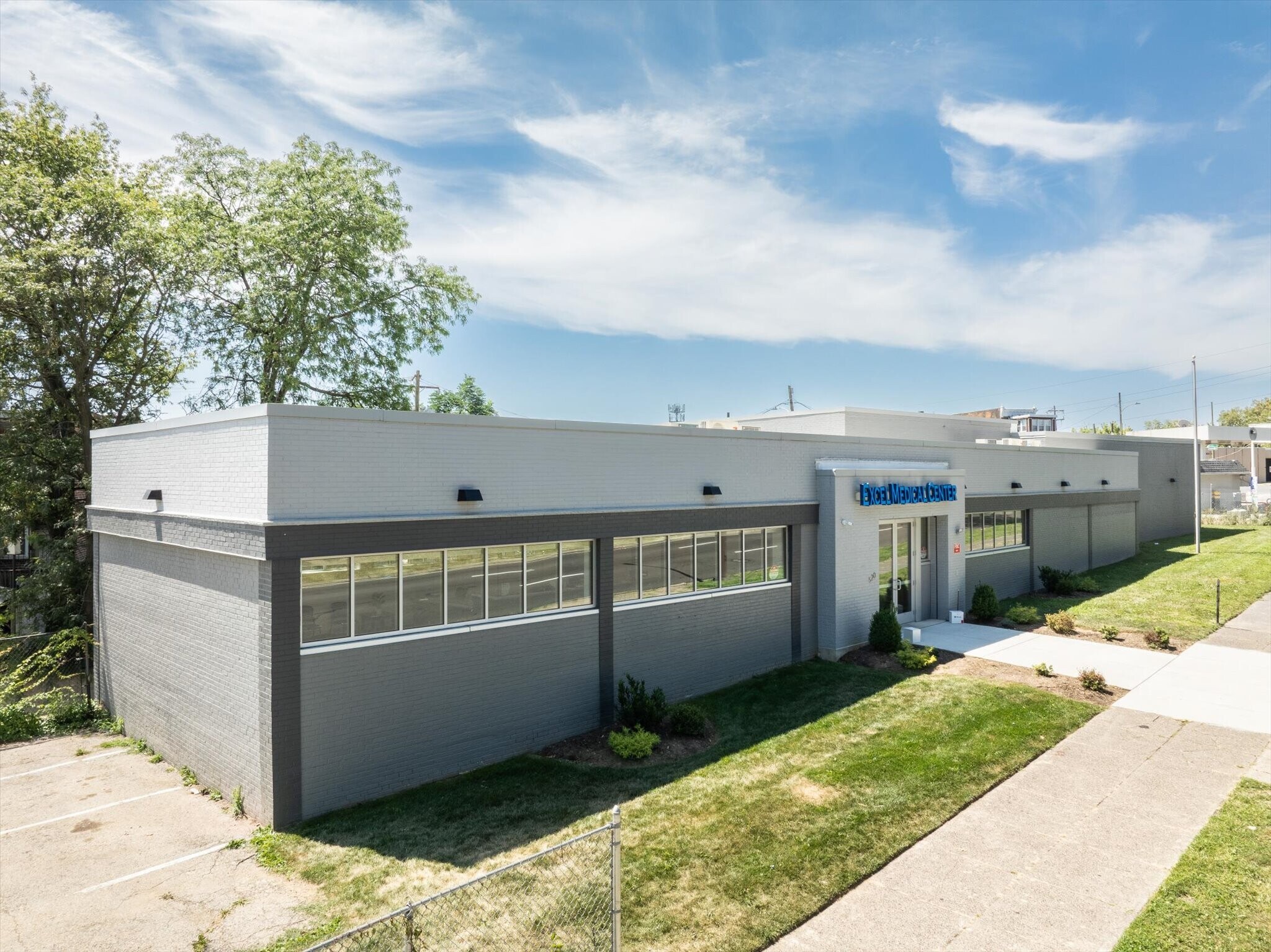 520 W Roosevelt Blvd, Philadelphia, PA à vendre Photo de l’immeuble– Image 1 sur 65