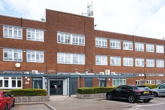 Plus de détails pour Titan Rd, Cardiff - Bureau à louer