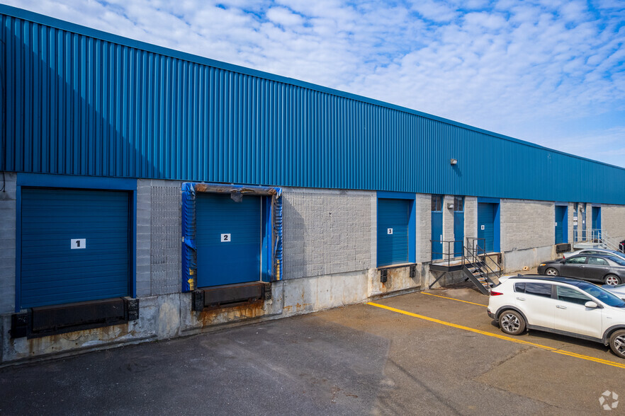 4575 Boul Poirier, Montréal, QC à louer - Photo de l’immeuble – Image 3 sur 15
