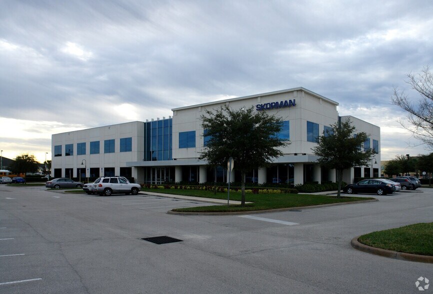 6000 Metrowest Blvd, Orlando, FL à louer - Photo de l’immeuble – Image 2 sur 13