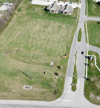 Plus de détails pour 2029 Irvine Rd, Richmond, KY - Terrain à vendre