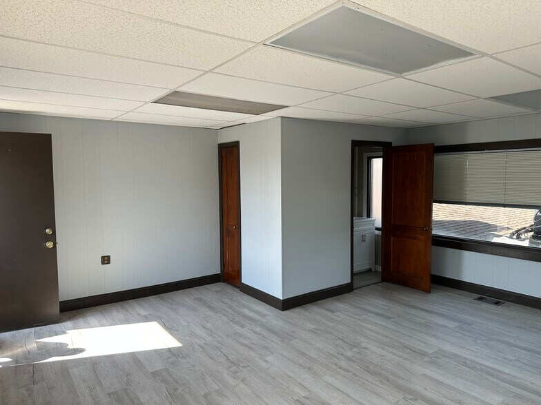 123 N Bridge St, Elkton, MD à louer - Photo de l’immeuble – Image 3 sur 4