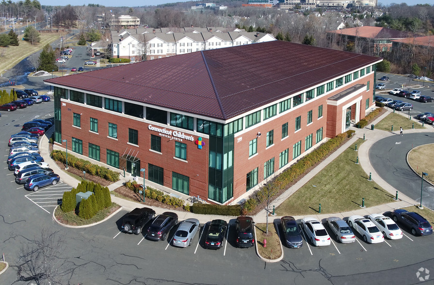 399 Farmington Ave, Farmington, CT à louer - Aérien – Image 2 sur 19