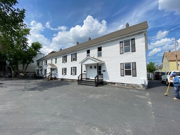 27-37 Butler Ave, Lowell, MA à vendre Photo principale– Image 1 sur 3