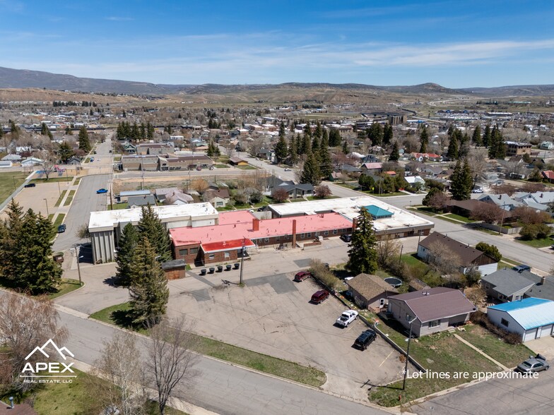 1233 Uinta St, Evanston, WY à vendre - Photo de l’immeuble – Image 3 sur 21