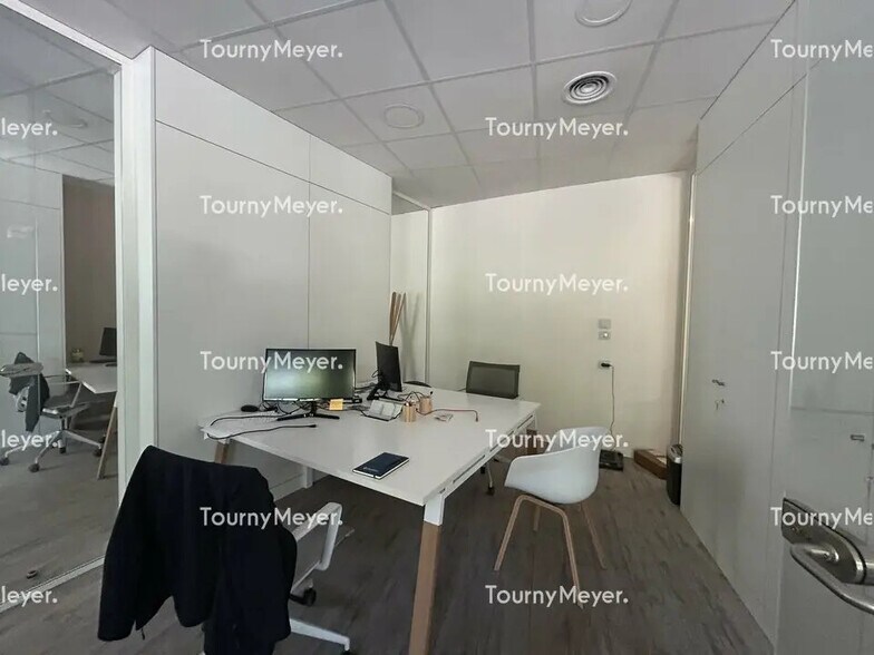 Bureau dans Montpellier à louer - Photo de l’immeuble – Image 3 sur 5