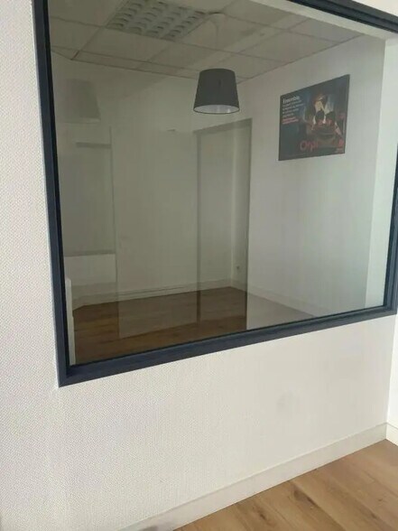 Bureaux/Local commercial dans Quimper à louer - Photo intérieure – Image 3 sur 8