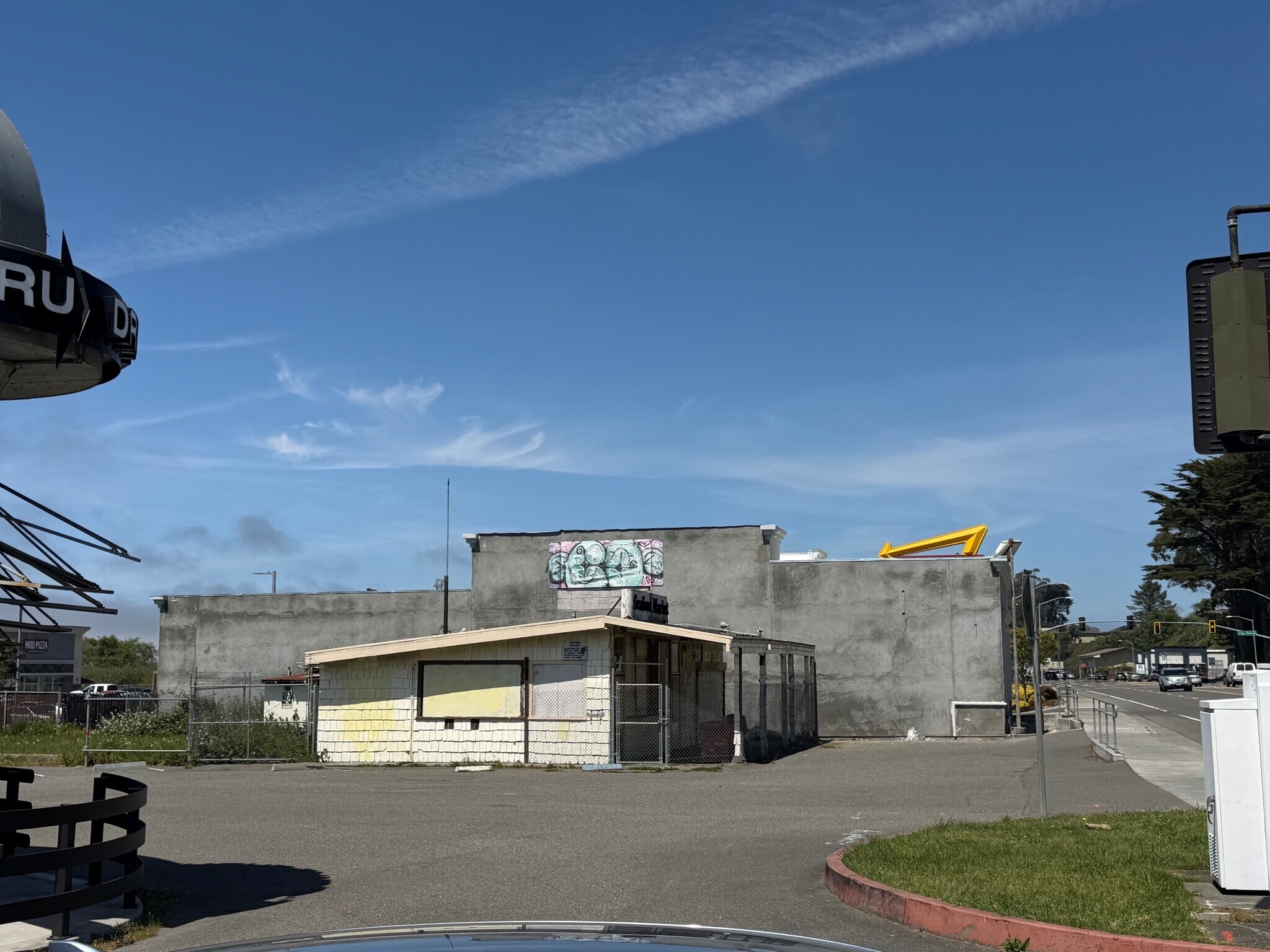 2740 Broadway, Eureka, CA à vendre Photo principale– Image 1 sur 11