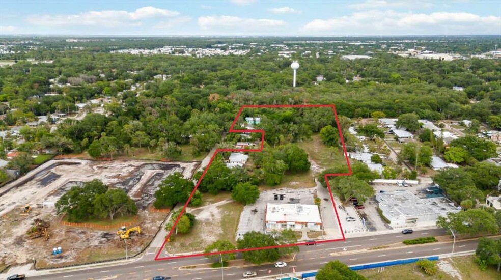 4500 N Tamiami Trl, Sarasota, FL à vendre - Photo de l’immeuble – Image 1 sur 10