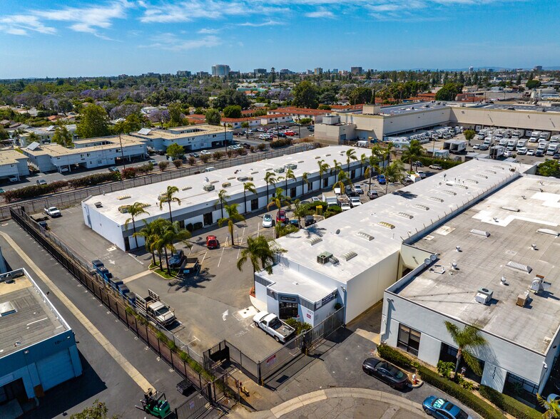 Wakeham Business Park portefeuille de 2 biens à vendre sur LoopNet.fr - Photo de l’immeuble – Image 3 sur 4