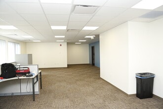 300 Wedgewood Dr, Morgantown, WV à louer Photo intérieure– Image 2 sur 11