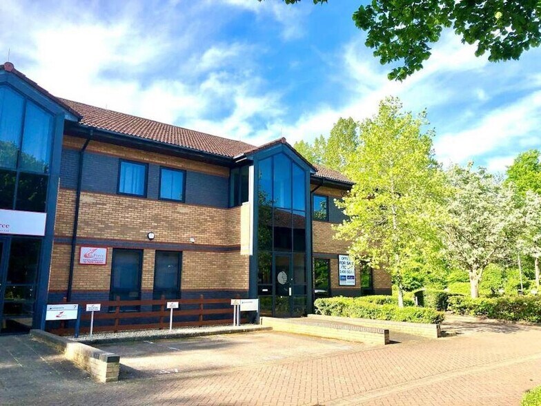 Trinity Way, Banbury à vendre - Photo de l’immeuble – Image 3 sur 26