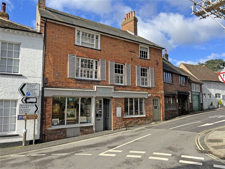 Market Square, Petworth à vendre - Photo principale – Image 1 sur 1
