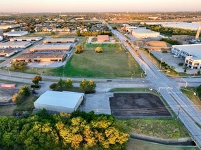 2605 Forum Dr, Grand Prairie, TX à louer Photo intérieure– Image 2 sur 7