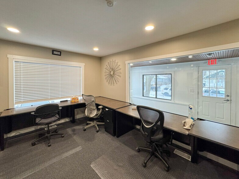 24 Wilbur St SE, Grand Rapids, MI à louer - Photo de l’immeuble – Image 3 sur 22