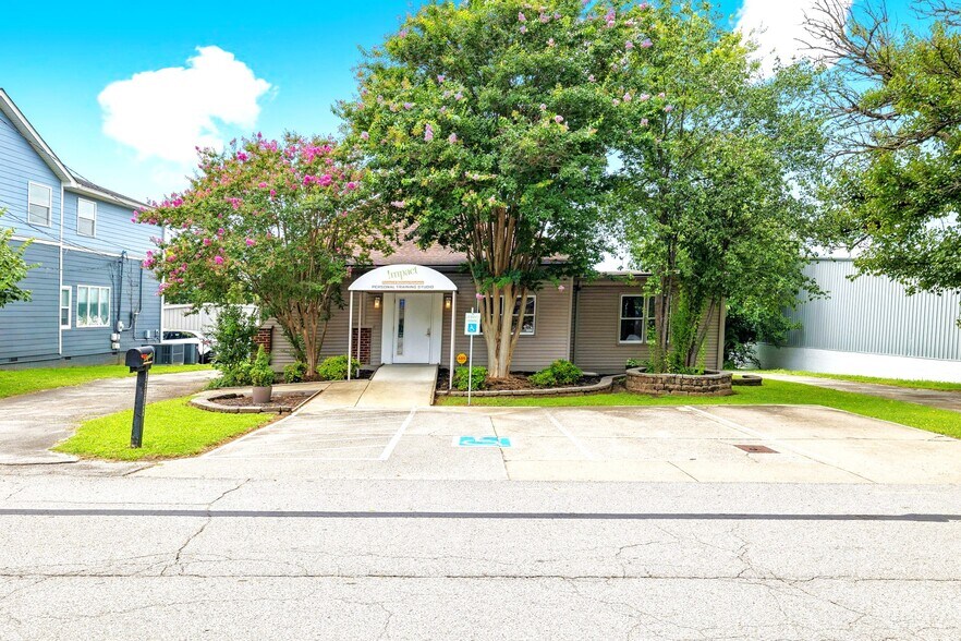 2839 Logan St, Nashville, TN à vendre - Photo de l’immeuble – Image 2 sur 27