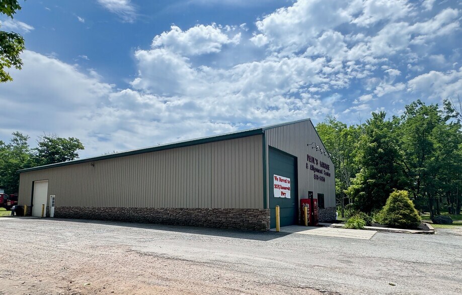 7 Canaan Rd, Waymart, PA à vendre - Photo de l’immeuble – Image 1 sur 36