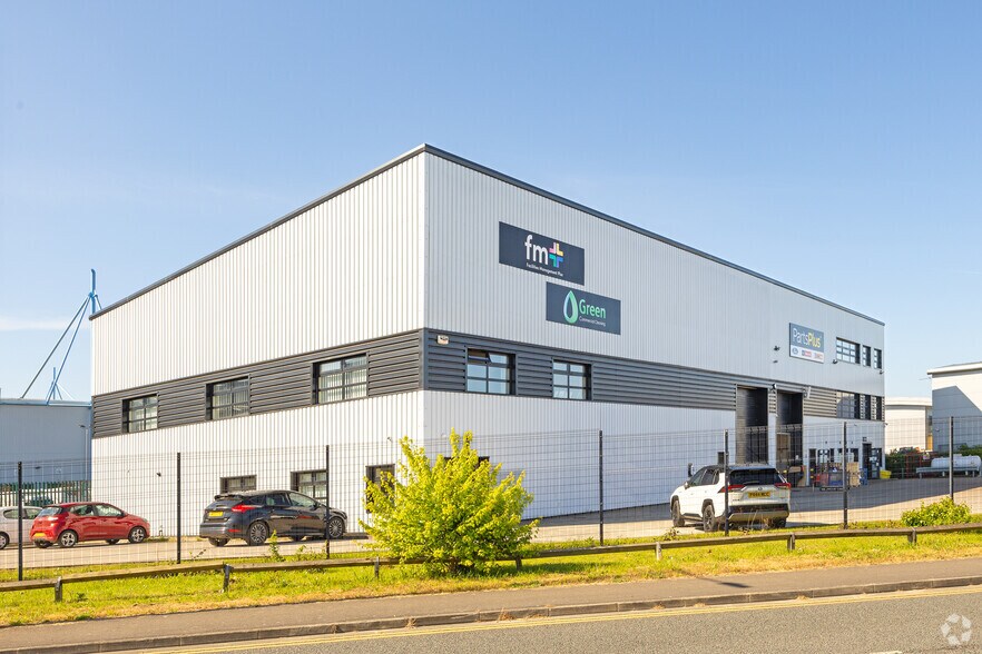 16 Henry Boot Way, Hull à louer - Photo de l’immeuble – Image 2 sur 2