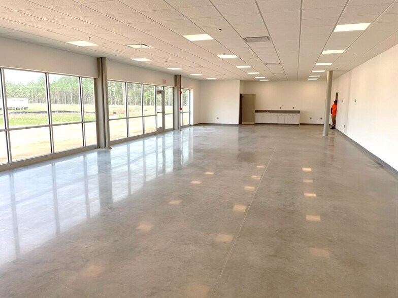 300 Taurus Way, Bainbridge, GA à vendre - Photo intérieure – Image 3 sur 6