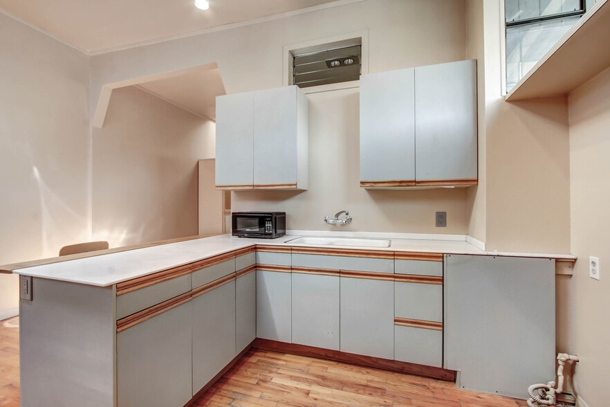 5726 W Washington Blvd, Los Angeles, CA à louer - Photo intérieure – Image 3 sur 15