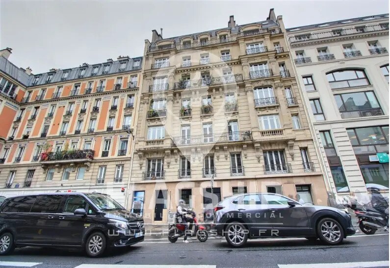 Local commercial dans Paris à louer - Photo de l’immeuble – Image 3 sur 6
